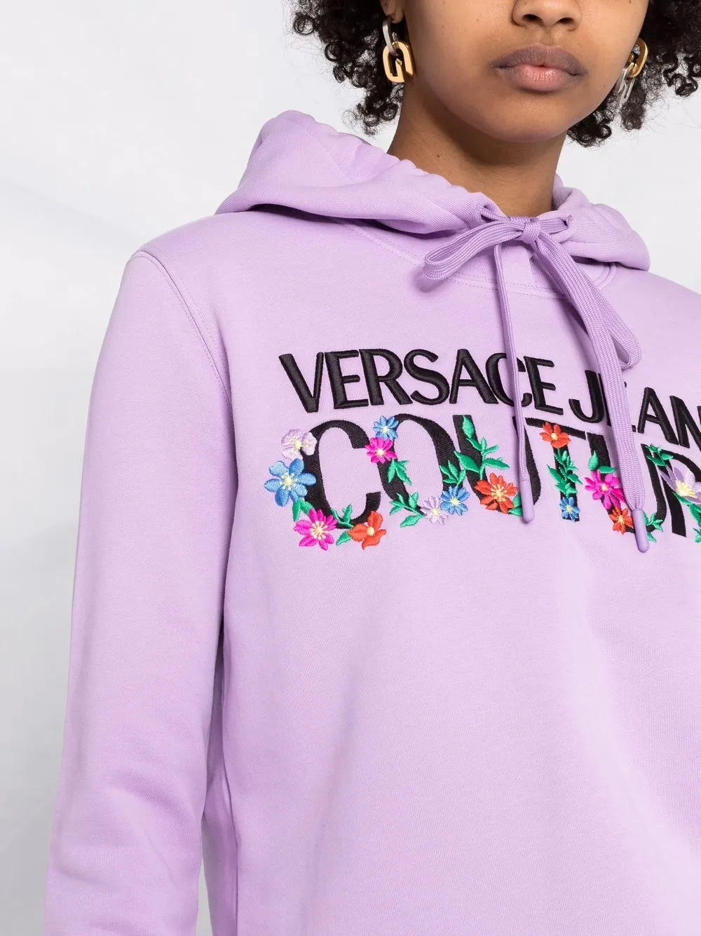 фото Versace jeans couture худи с цветочной вышивкой