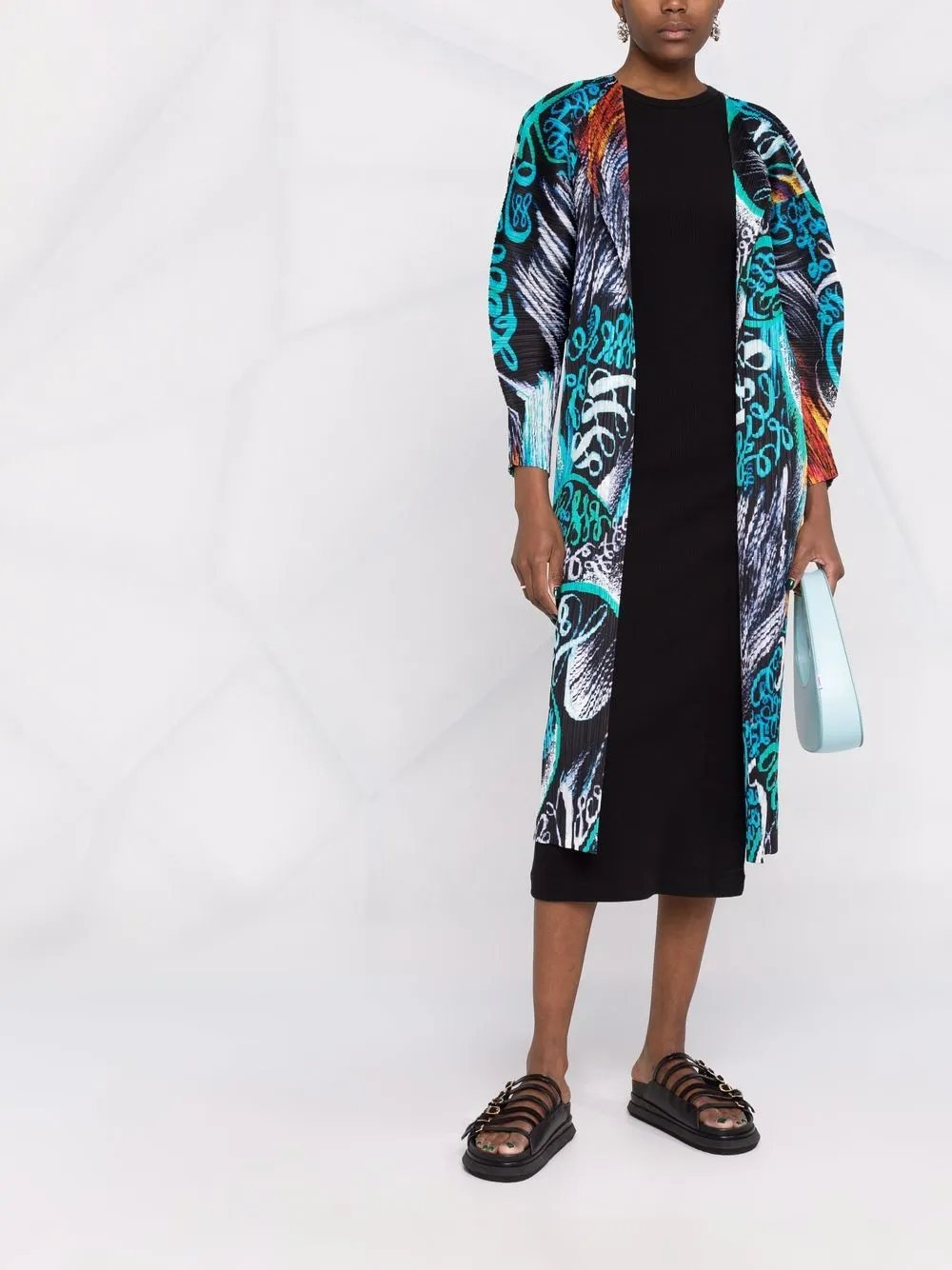 фото Pleats please issey miyake плиссированное пальто stormy с абстрактным принтом