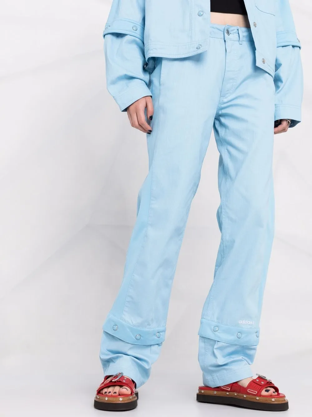 фото Adidas прямые брюки с вышитым логотипом