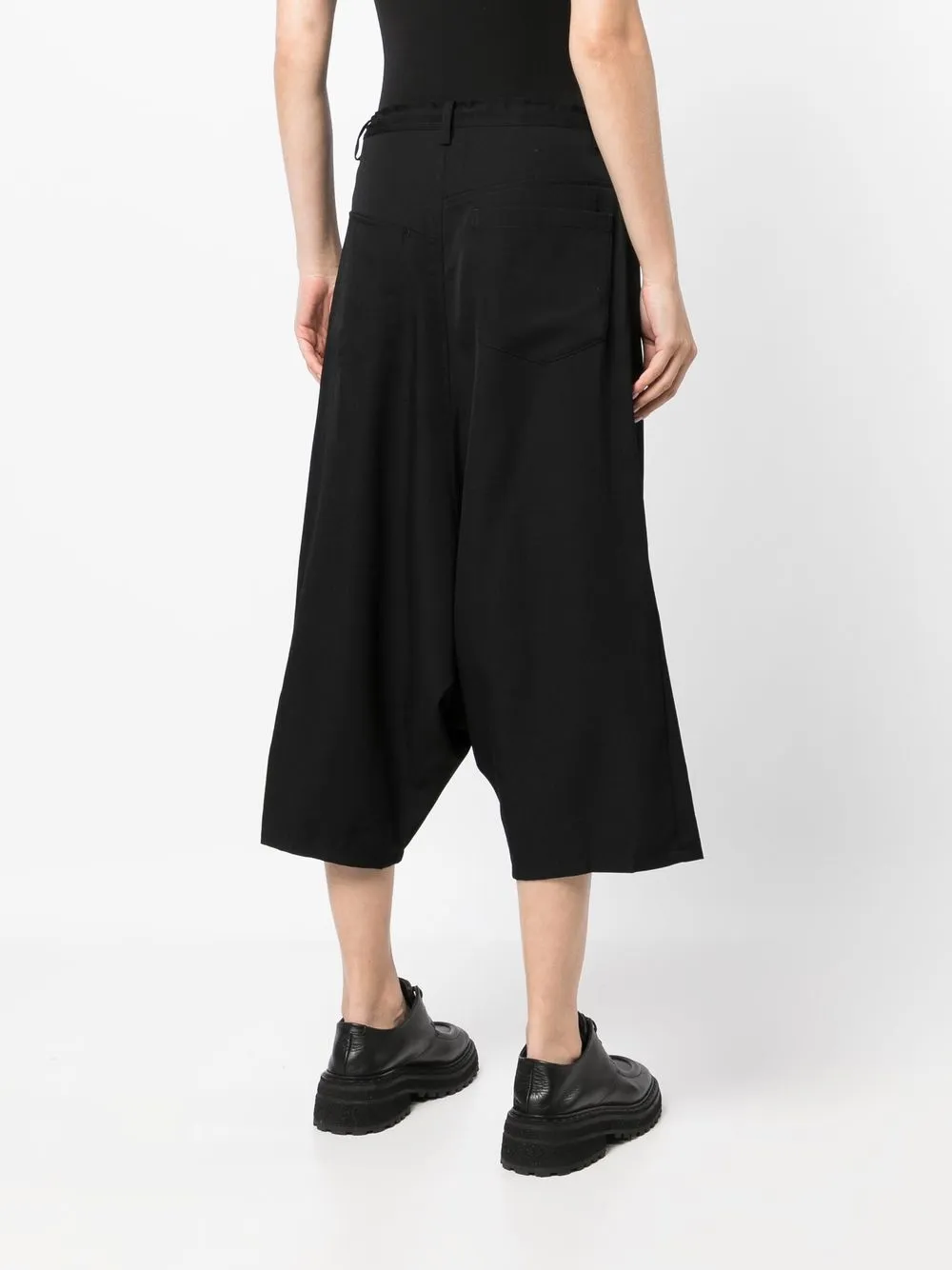 Y S Cropped Hose Mit Tiefem Schritt Farfetch