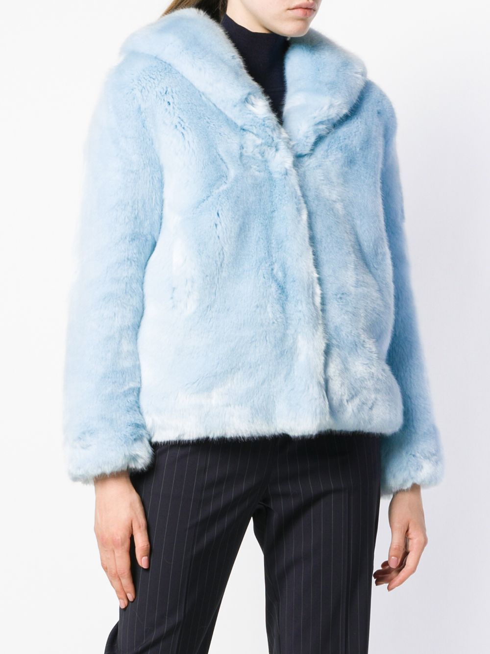 фото La seine & moi louve faux fur jacket