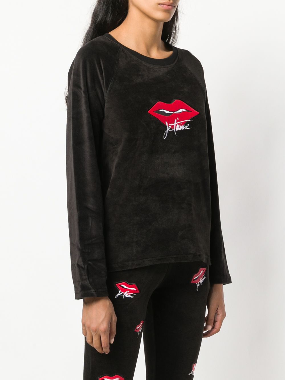 фото Quantum courage je t'aime lips sweater