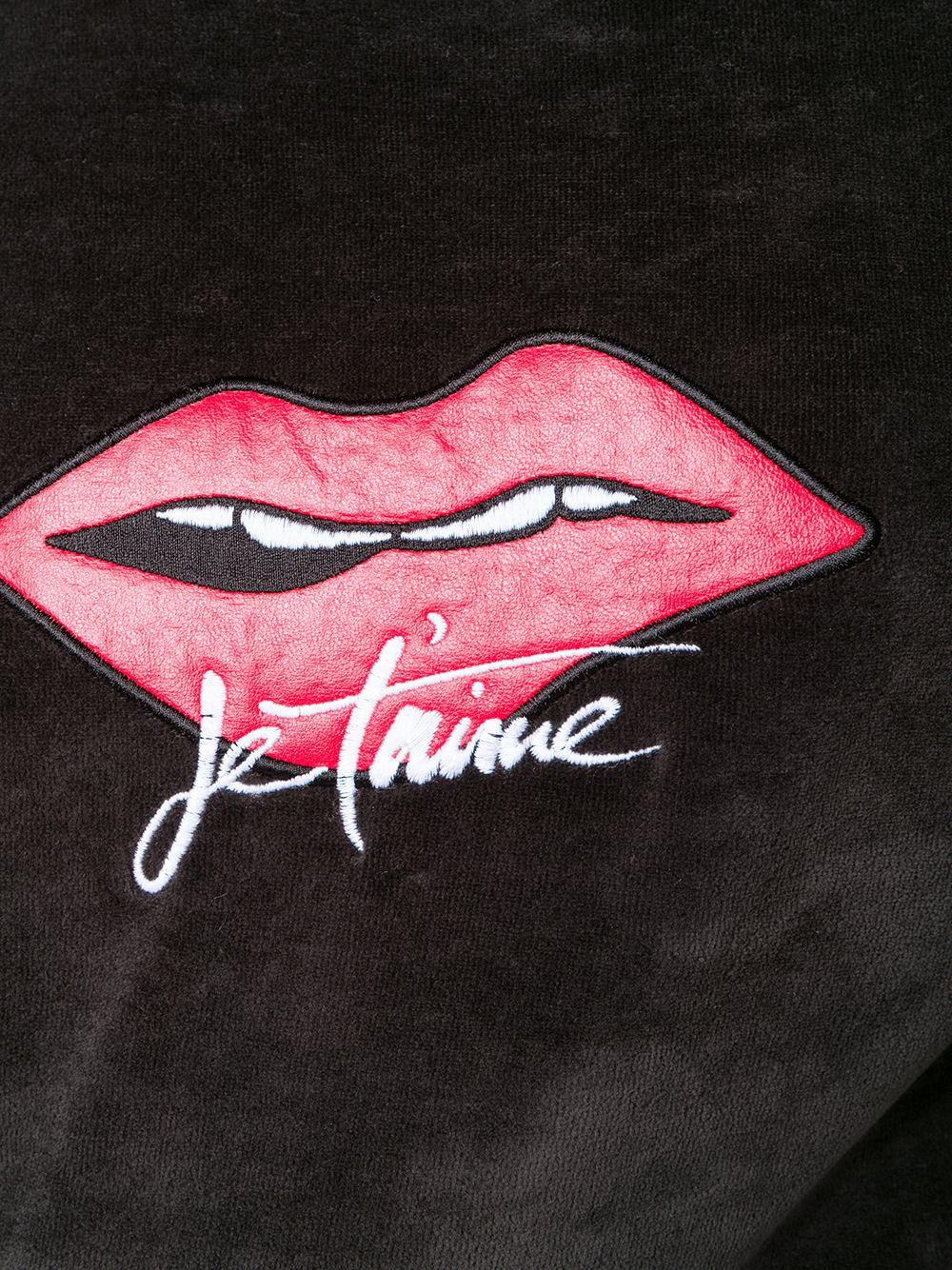 фото Quantum courage je t'aime lips sweater