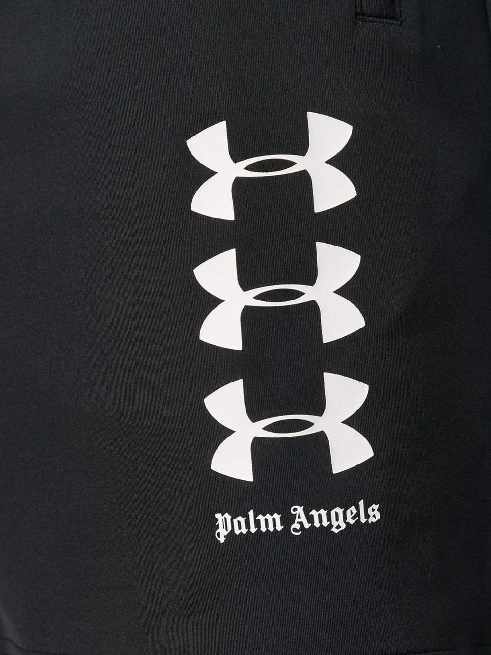 фото Palm angels шорты palm angels x under armour recovery