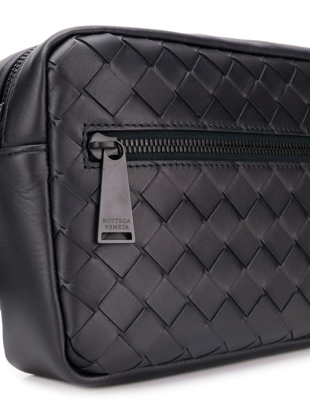 фото Bottega veneta поясная сумка с плетением intrecciato