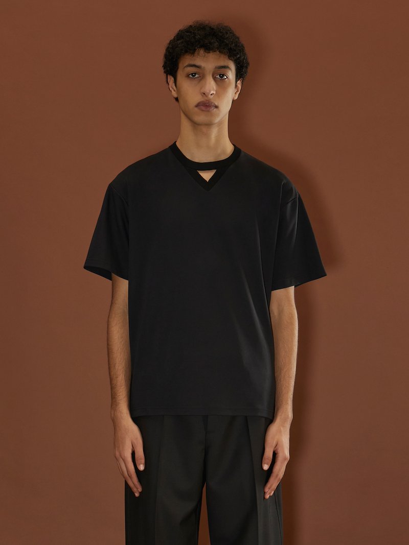 Triangle Neck Detail T-Shirt