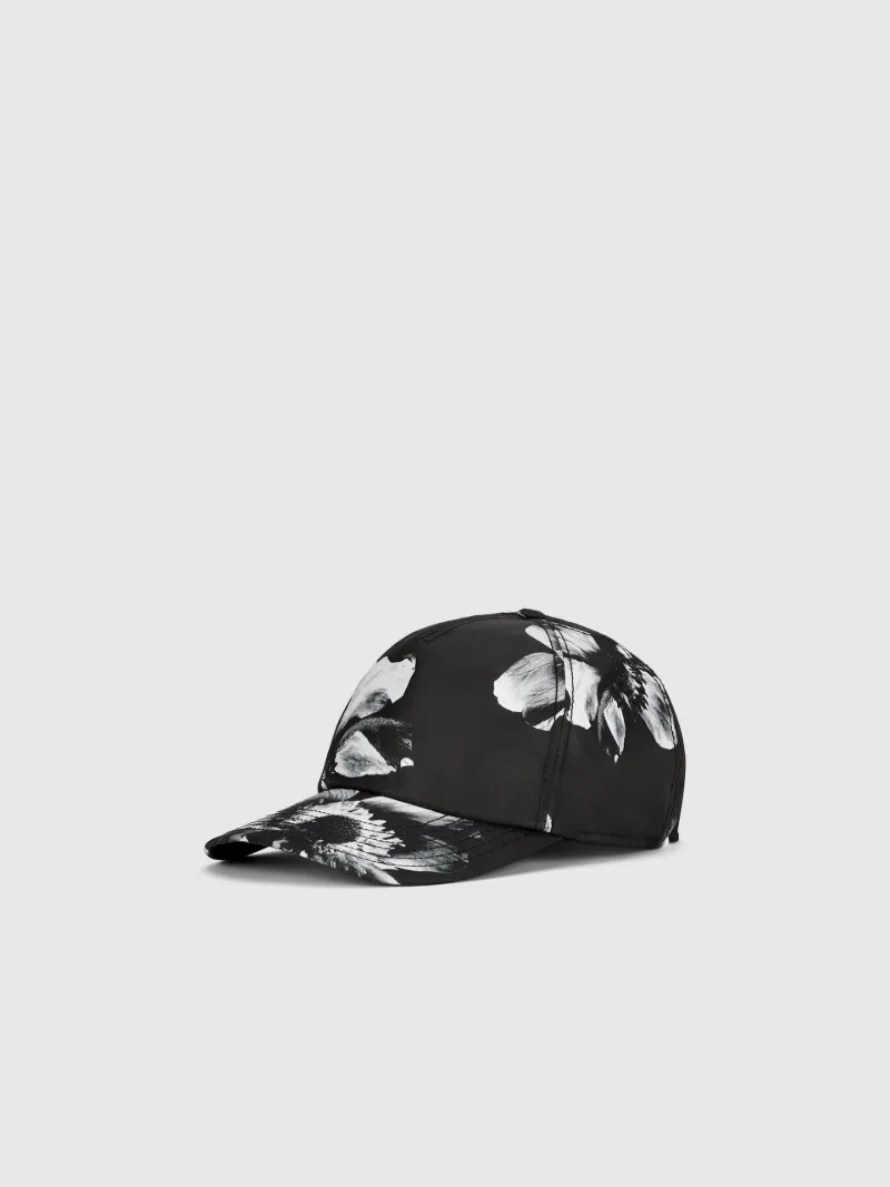 Cappello con visiera curva e cinque inserti - Neilbarrett.com