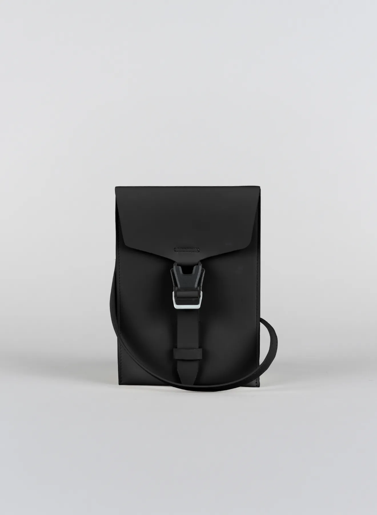 leather crossbody iphone case