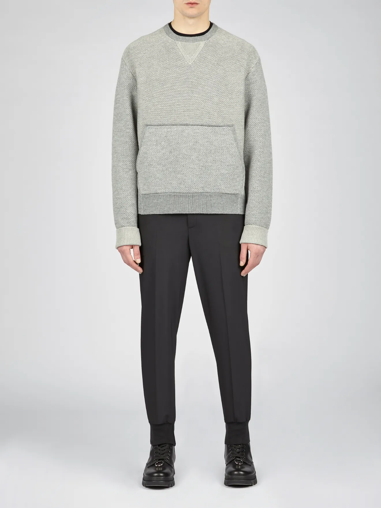 knitted sweatshirt