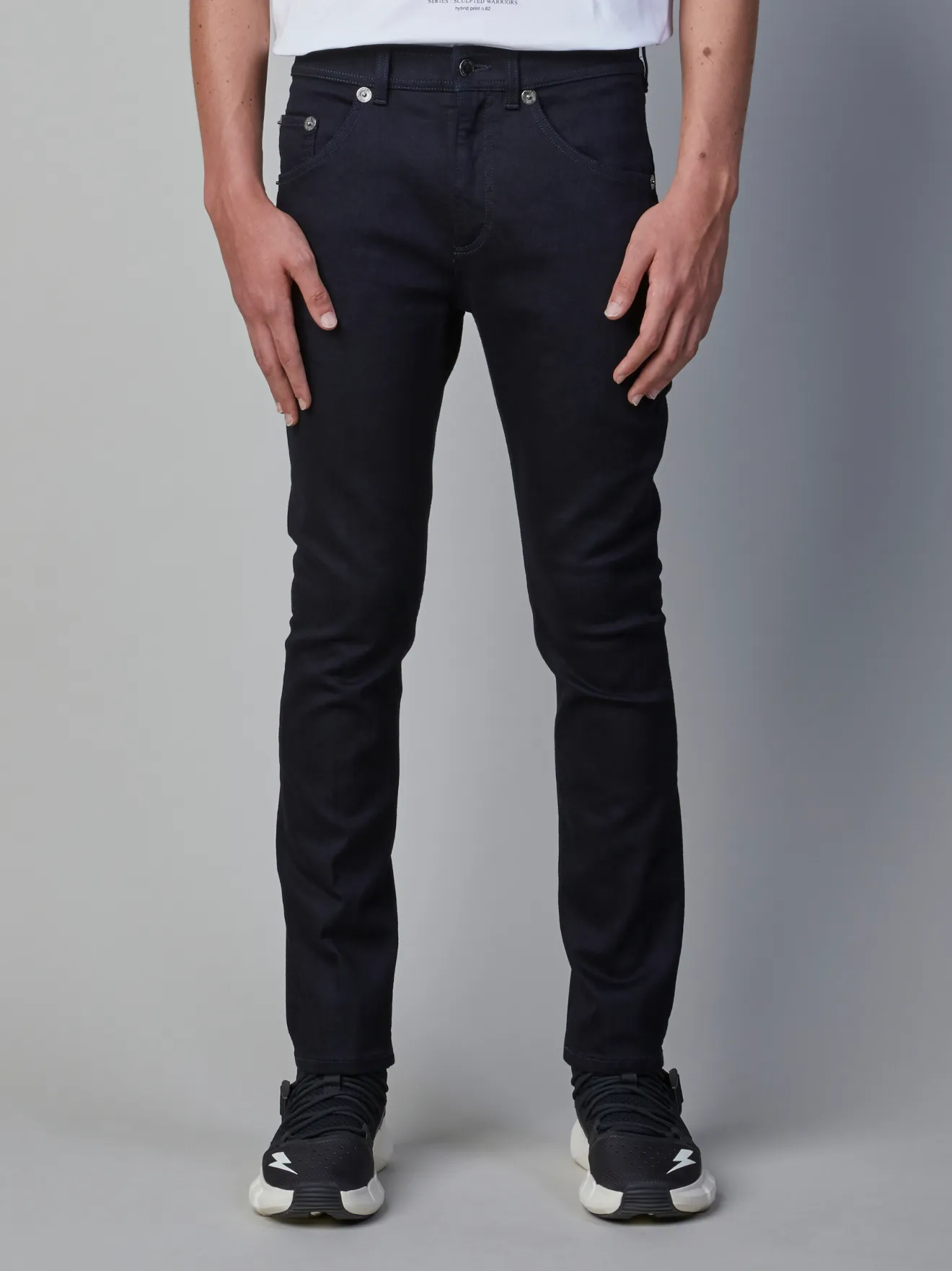 stretch denim skinny jeans