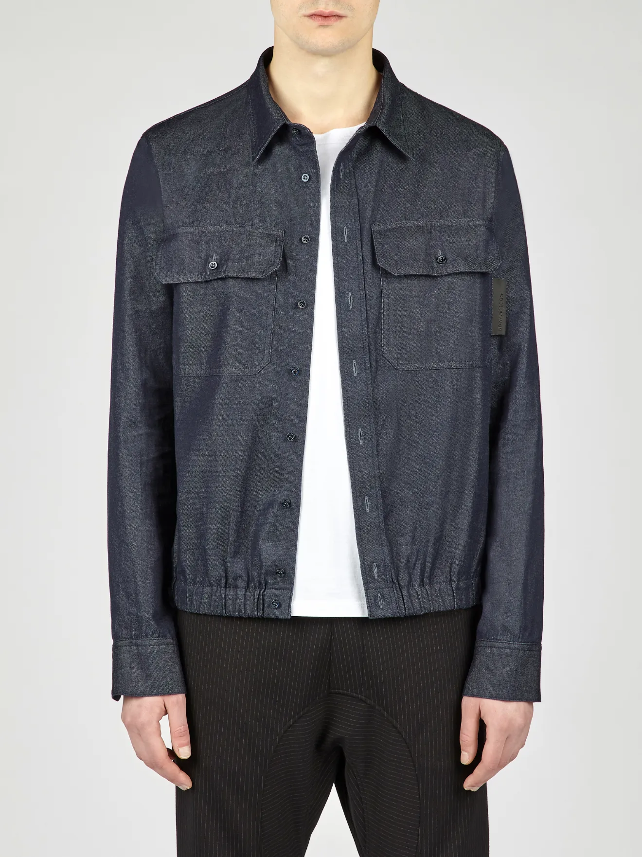 Travel Minimalist Denim Blouson Shirt 