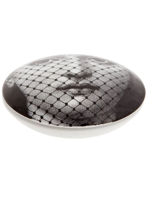 小物入れ fornasetti Fornasetti ラウンド セラミック 小物入れ | グレー | FARFETCH JP
