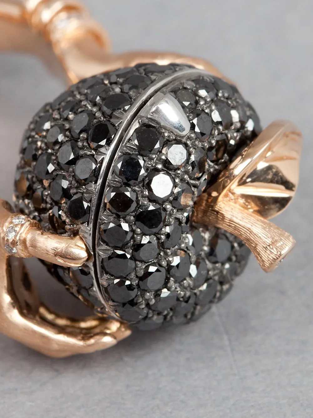Small Poison Apple Ring