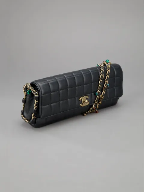 classic chanel chain bag