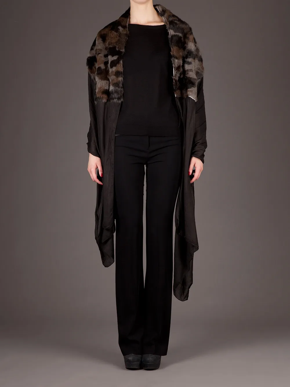 Giles flared trousers | Pantalones acampanados | Image 2