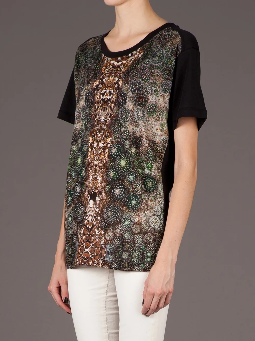 Nico Patterned T-shirt In Gray