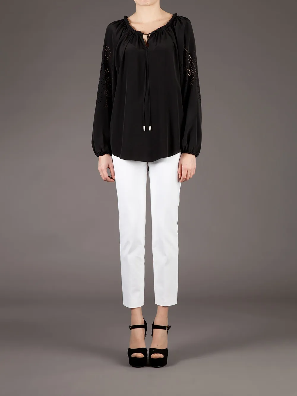 Mantu Cropped trouser | Cropped Pants | Image 2