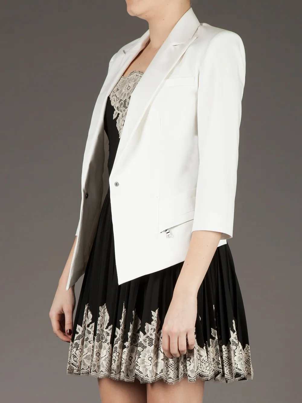 Robert Rodriguez Studio Curved Hem Blazer In White