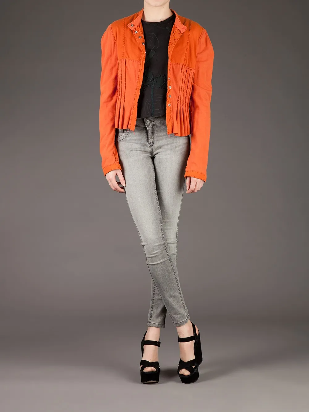 Projet Alabama pleated and cropped jacket Oranje
