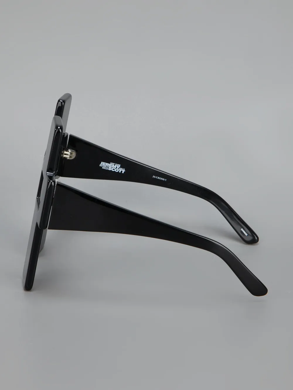 Linda Farrow cross sunglasses Zwart