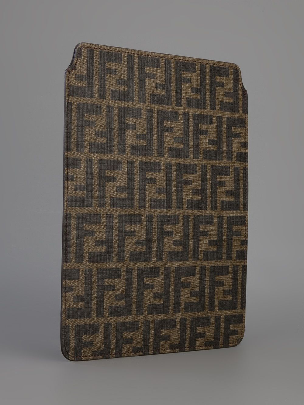 фото Fendi чехол для ipad 'zucca'