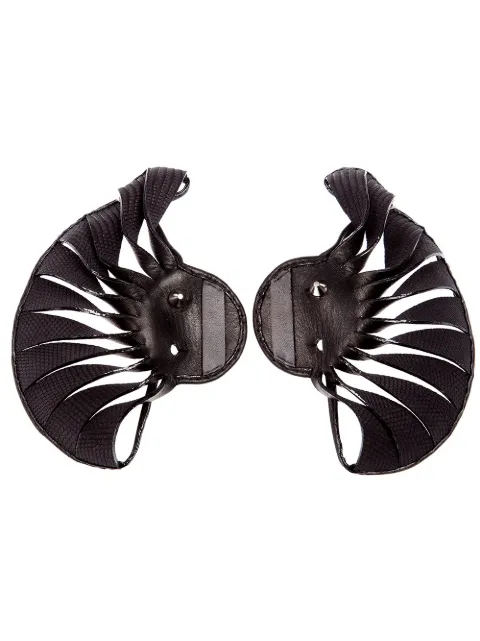 Thomasine slit shell cuff