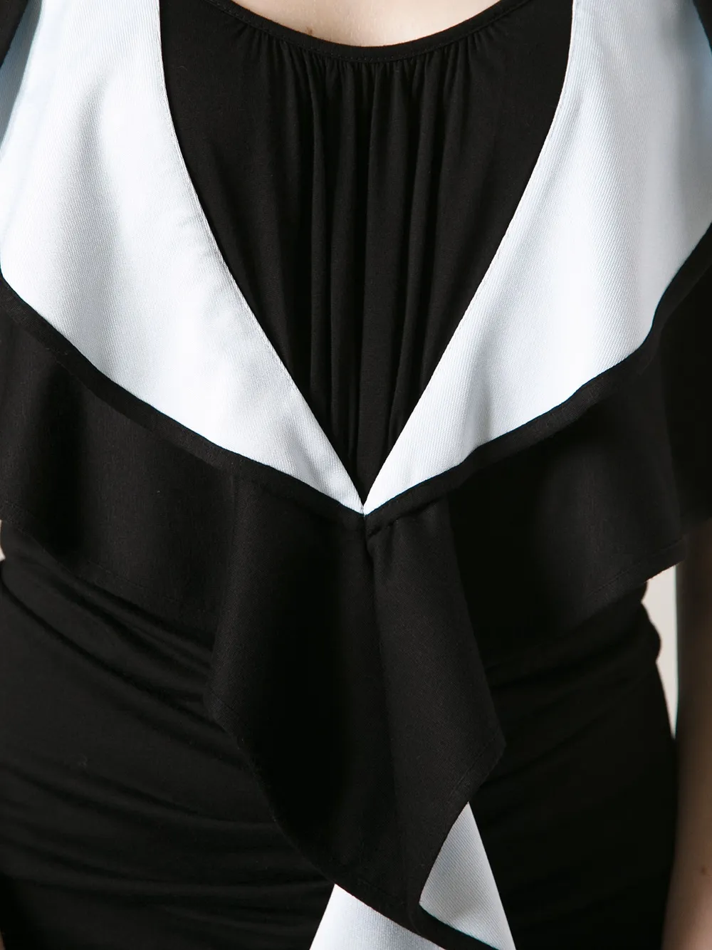Givenchy ruffle front dress Zwart