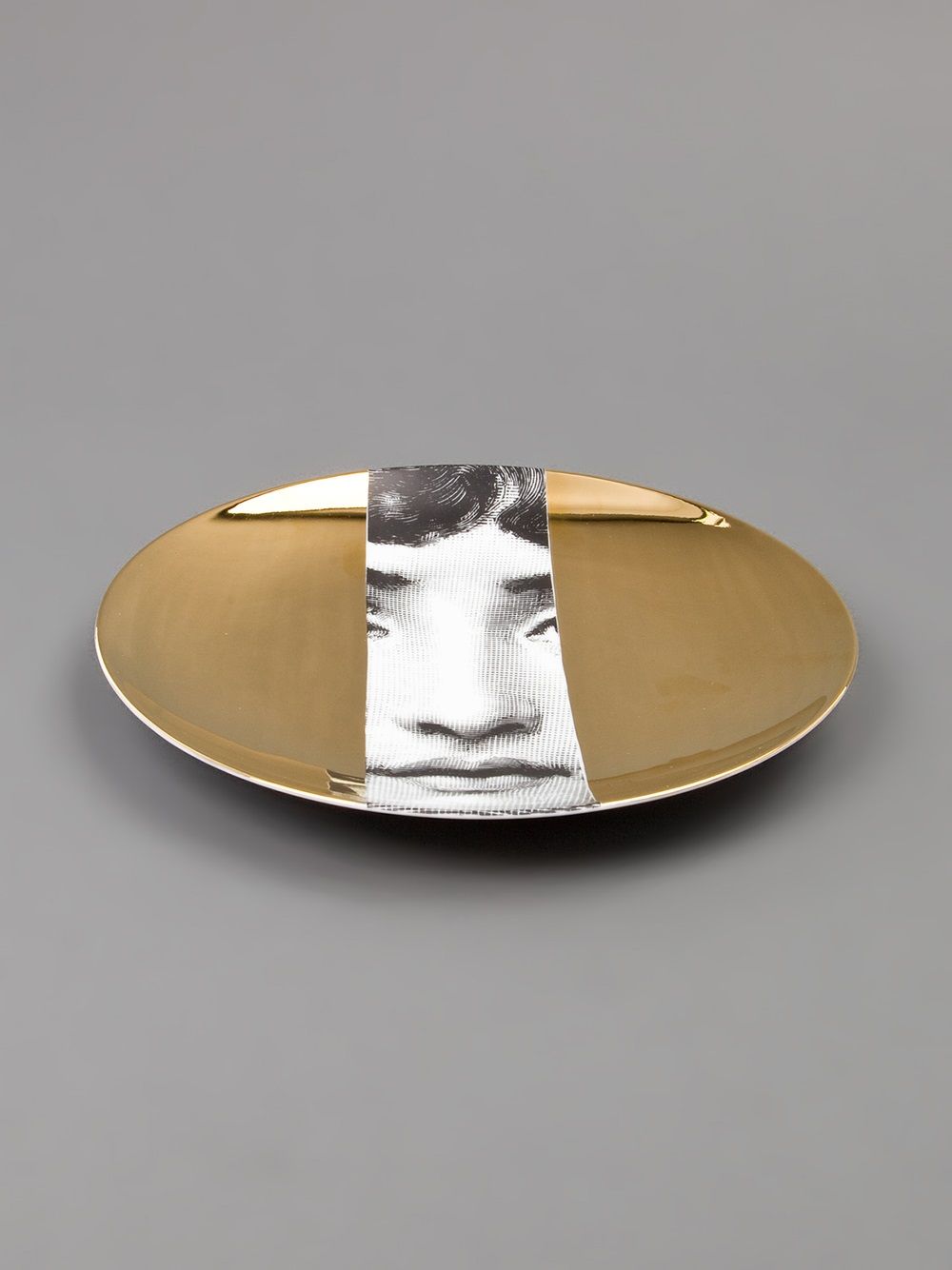  Fornasetti Printed Plate - Gold 