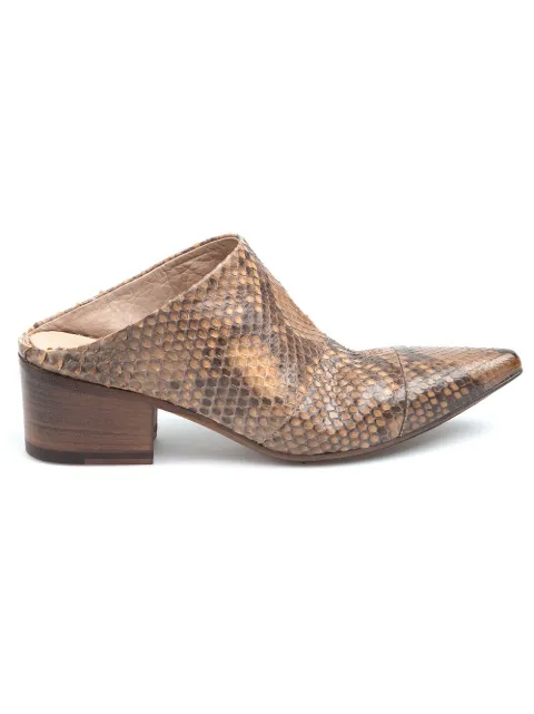 Settima pointed toe mule