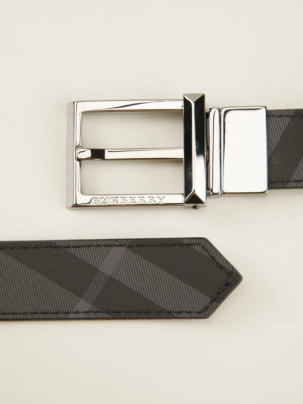 Burberry Checked Belt In Gray