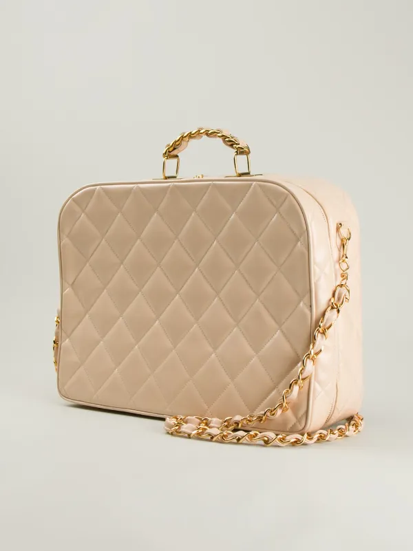 CHANEL Pre-Owned キルティング ケース | ニュートラル | FARFETCH JP