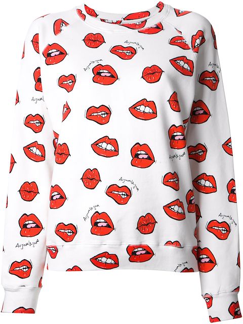 lip print sweatshirt