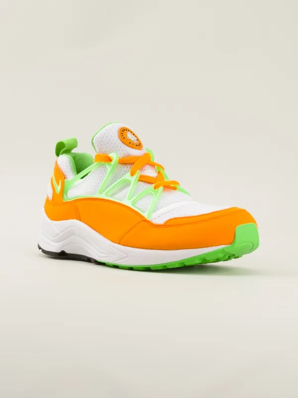 nike air huarache light trainers