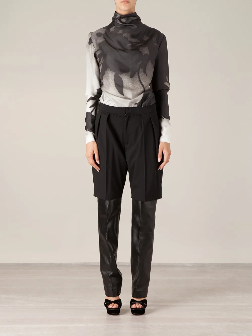 Lutz Huelle contrasting layered trousers - Zwart