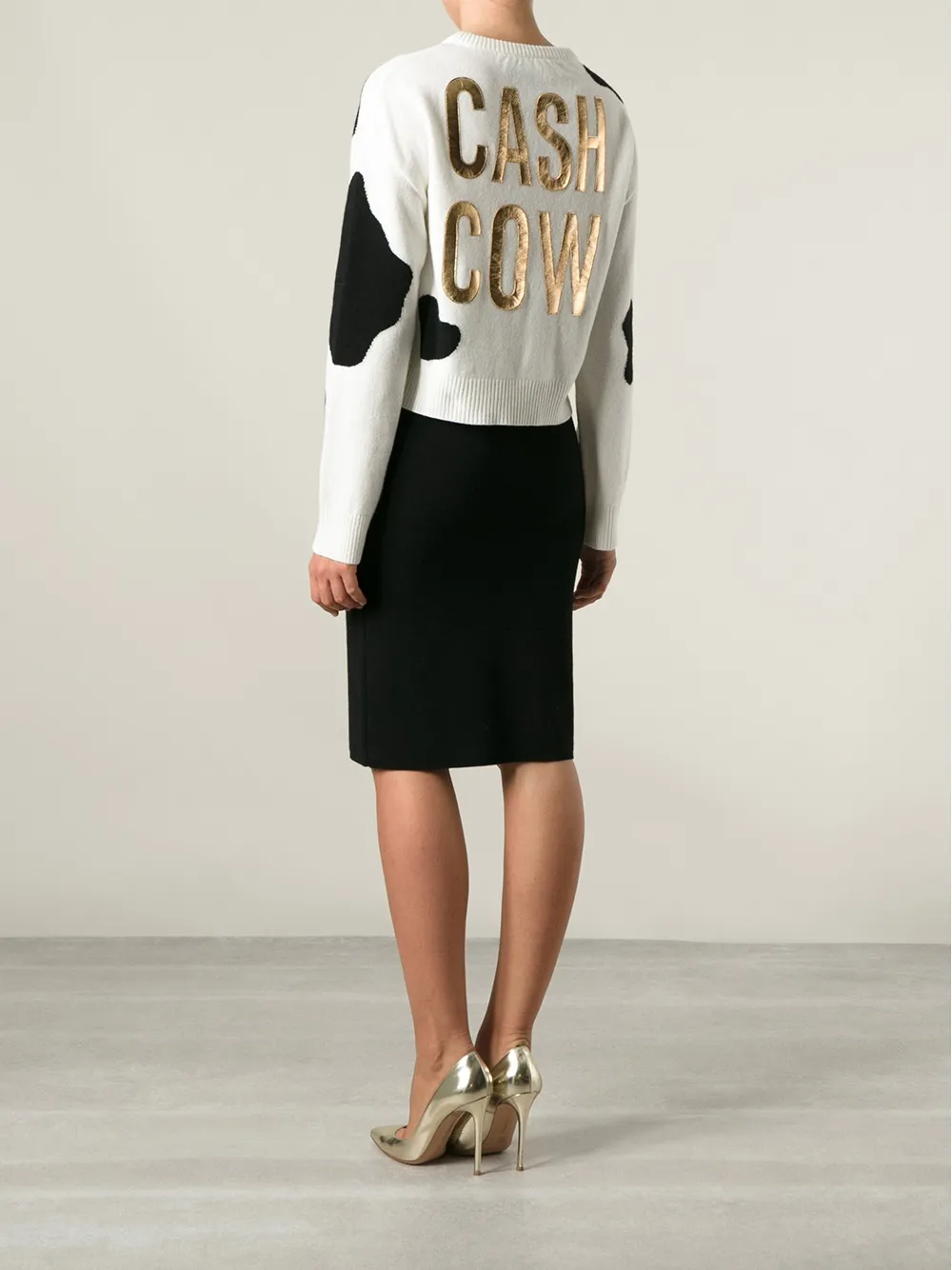 moschino cropped sweater