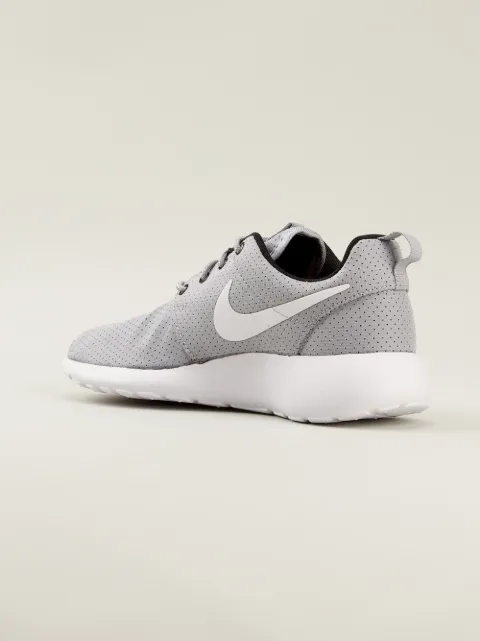 farfetch nike blazer