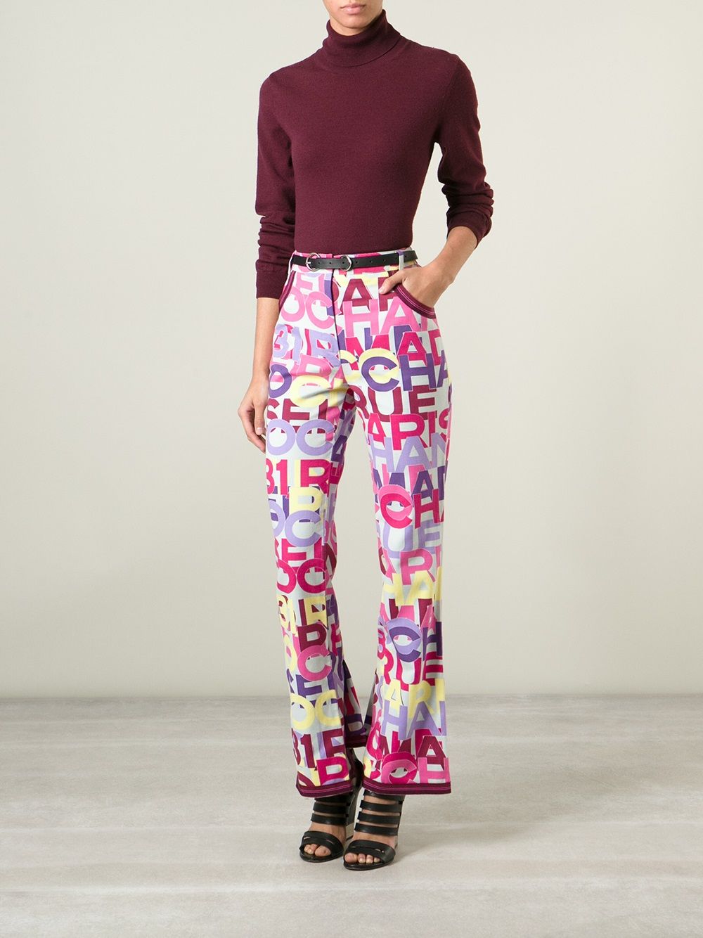 фото Chanel Pre-Owned brand printed trousers