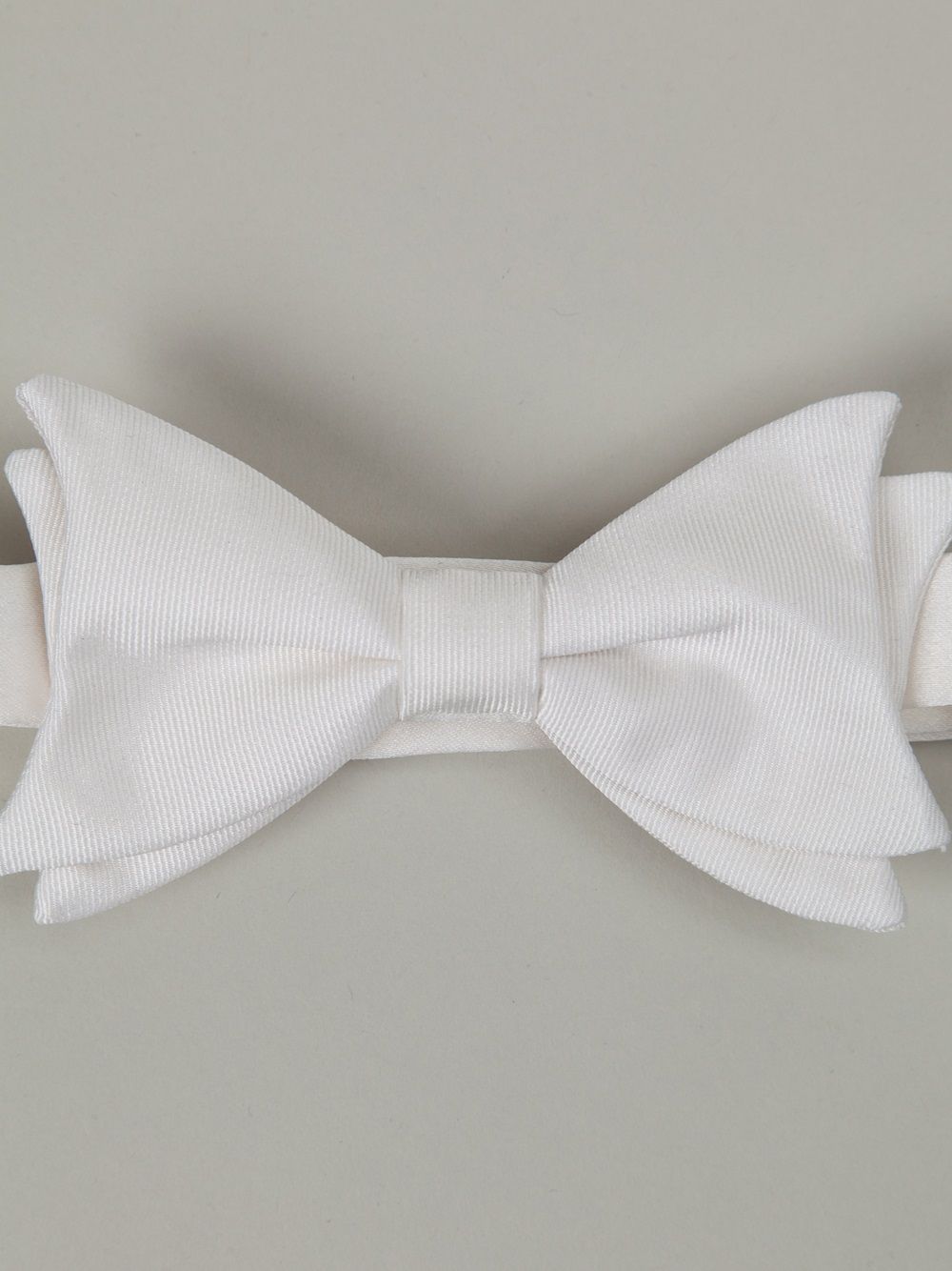 Maison F double bow tie | Image 2