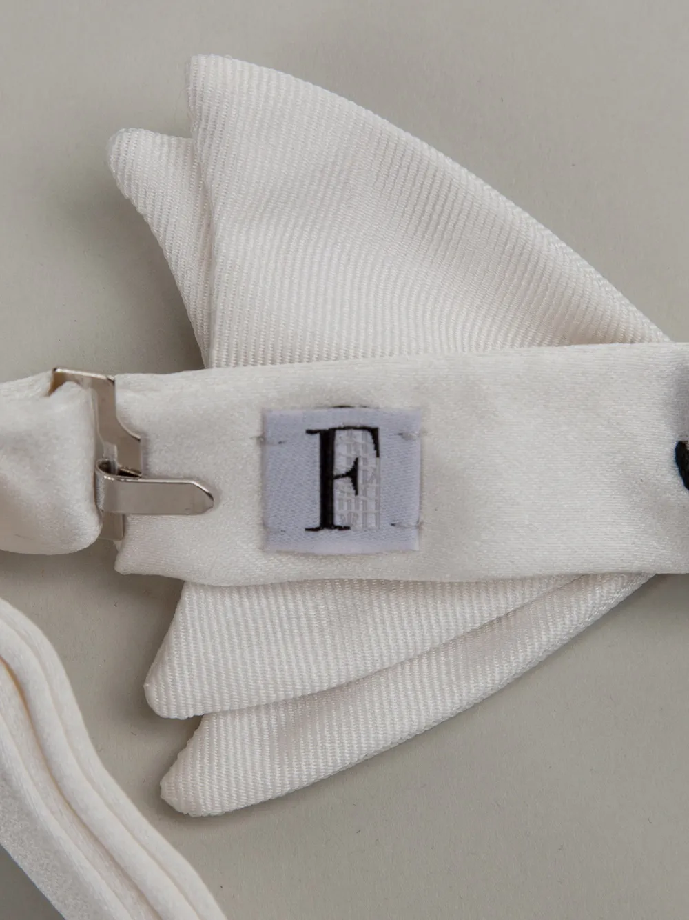 Maison F double bow tie Wit