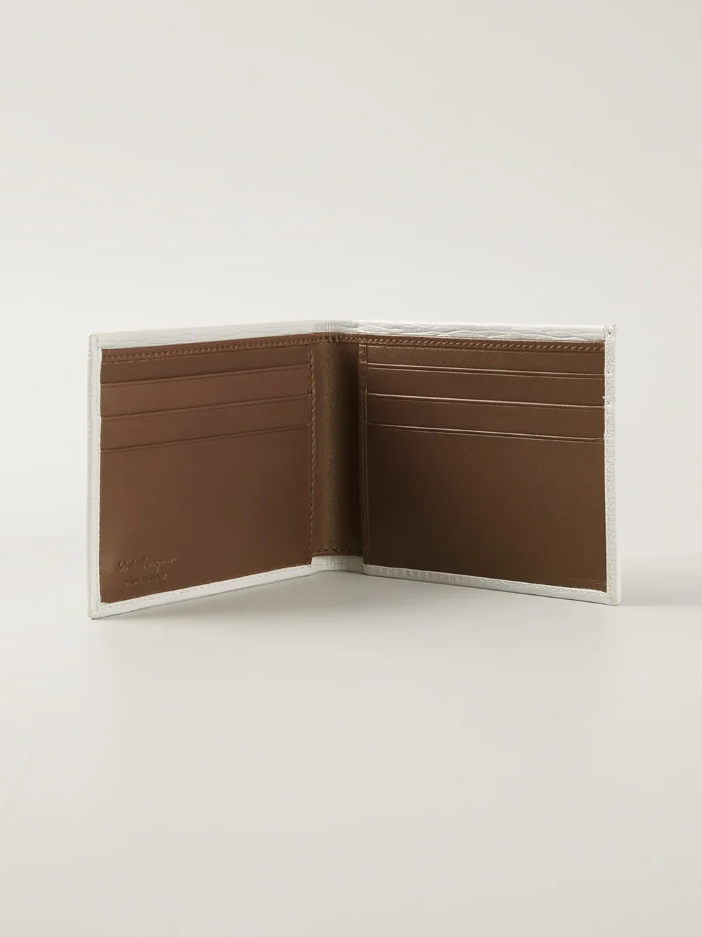 Ferragamo billfold wallet Wit