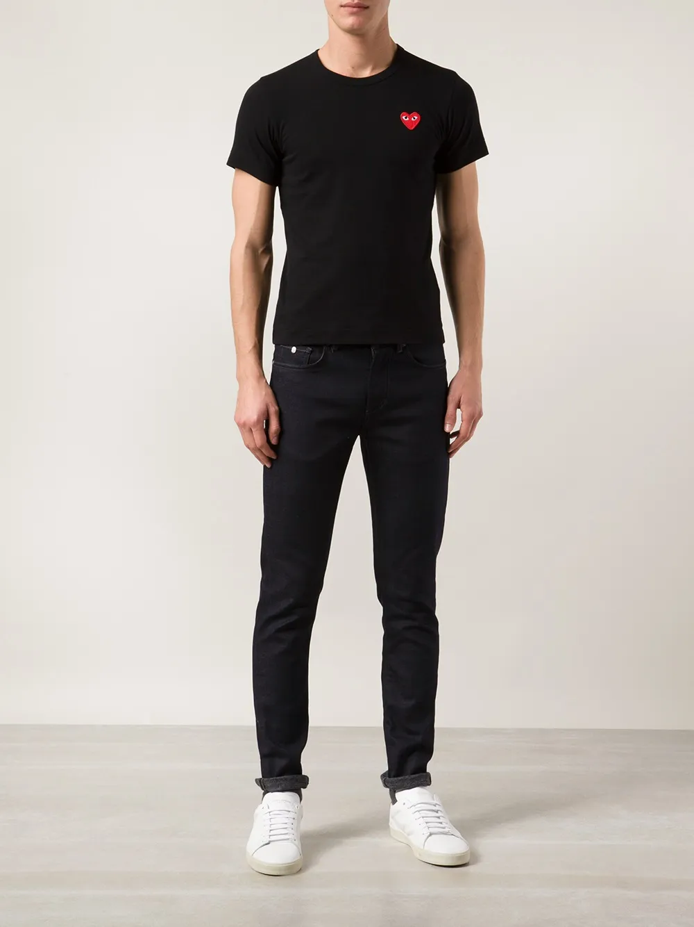 Comme Des Garçons heart patch T-shirt - Zwart