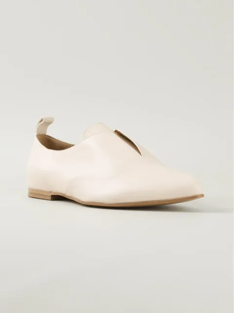 chloe pointed toe flats