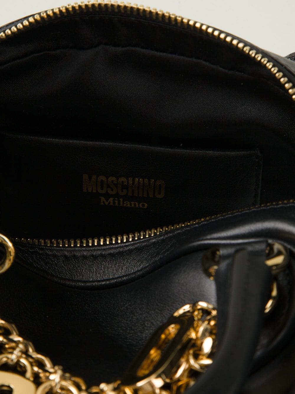 Moschino Logo Chain Bowling Bag - Farfetch