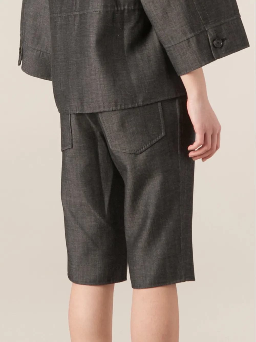 Yang Li Tailored Knee-lenght Shorts In Gray