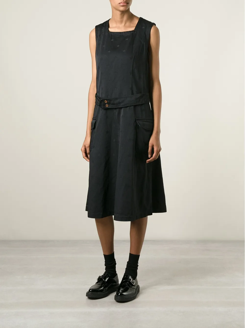 Comme Des Garçons Comme Des Garçons belted sleeveless dress Zwart