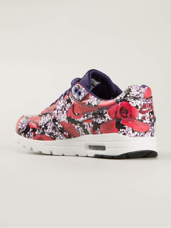 padre sin cable Llanura Nike Air Max 1 Ultra LOTC QS "Ink/Summit White/Team Red" Sneakers - Farfetch