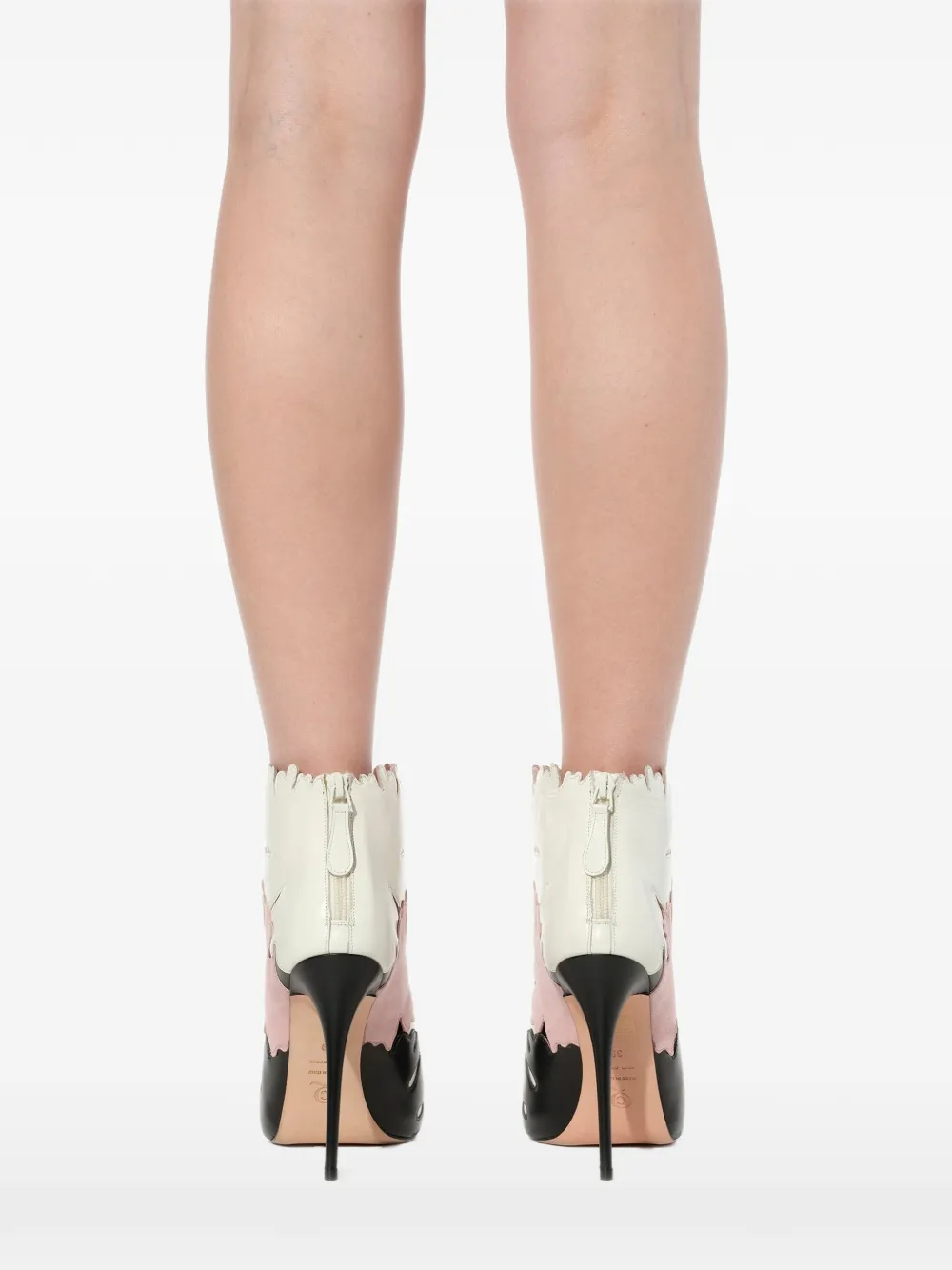 Alexander McQueen lotus flower applique booties Roze
