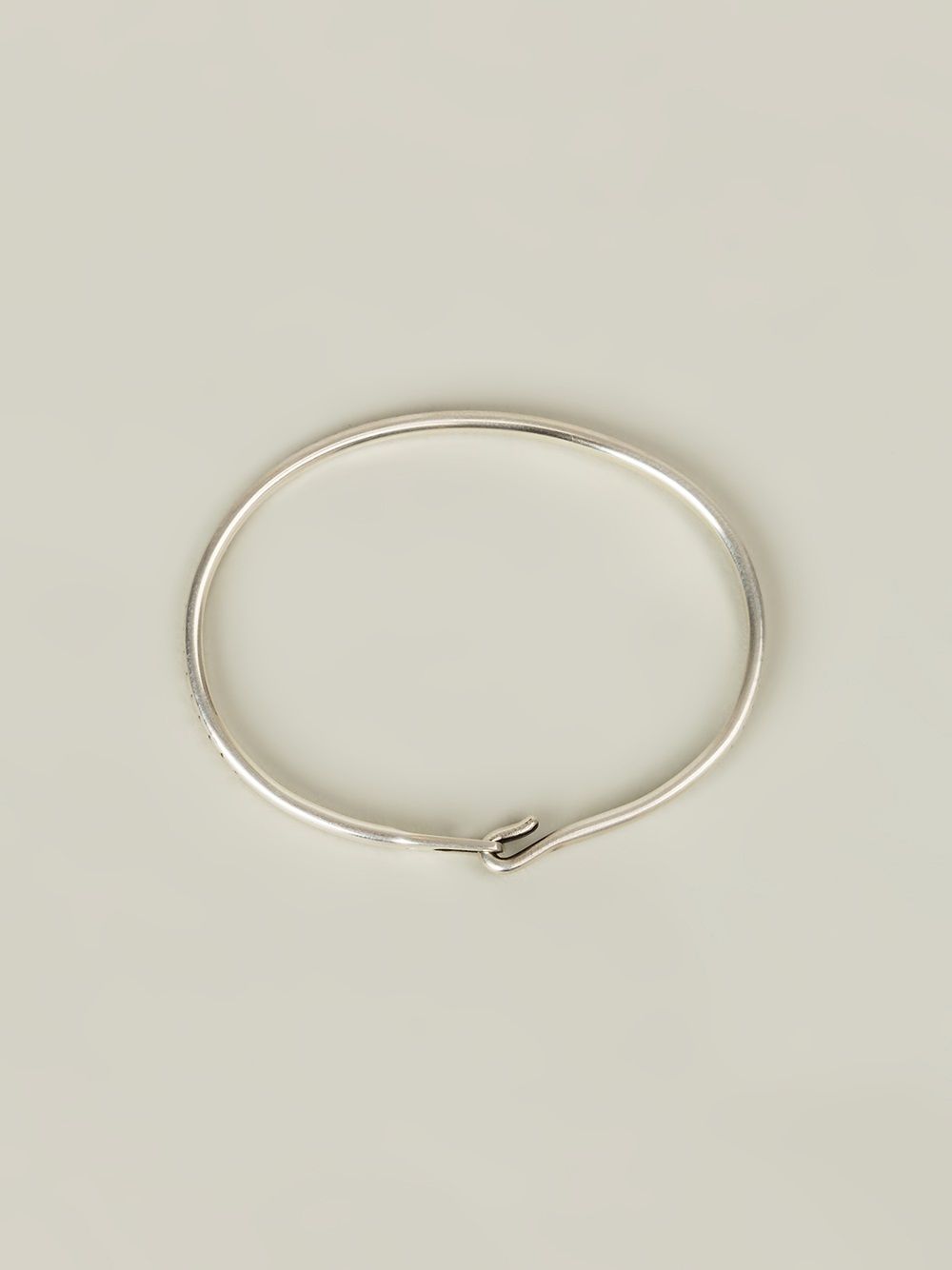 WERKSTATT:MÜNCHEN patterned hook bangle - Metallic