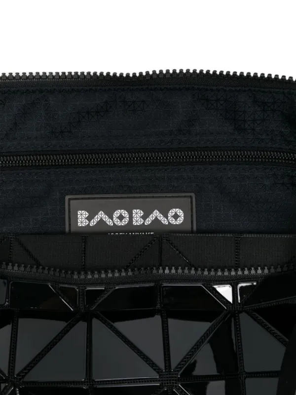 BAO BAO ISSEY MIYAKE クラッチバッグ　ポーチ BAO ISSEY MIYAKE 新品同様 バオバオ イッセイミヤケ ポーチ