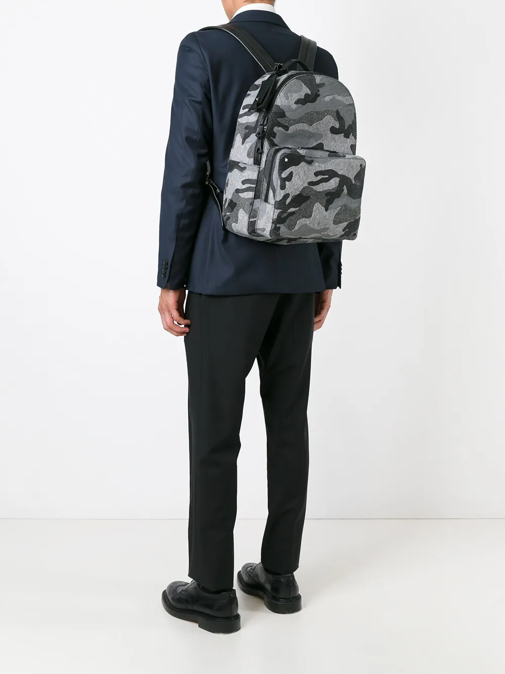 Valentino Garavani camouflage backpack - Grijs